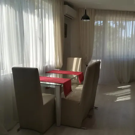 Topalovi דירה